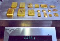 PF prende chinês com mais de R$ 2,7 milhões em barras de ouro no Aeroporto de Guarulhos