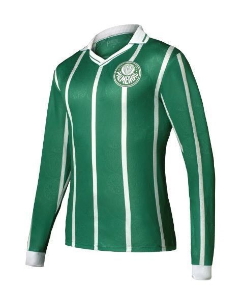 Palmeiras lança coleção retrô com camisas históricas do clube / Reprodução/Instagram