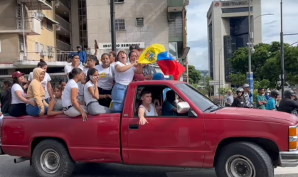 Protestos na Venezuela: Pessoas vão às ruas contra proclamação de vitória de Maduro