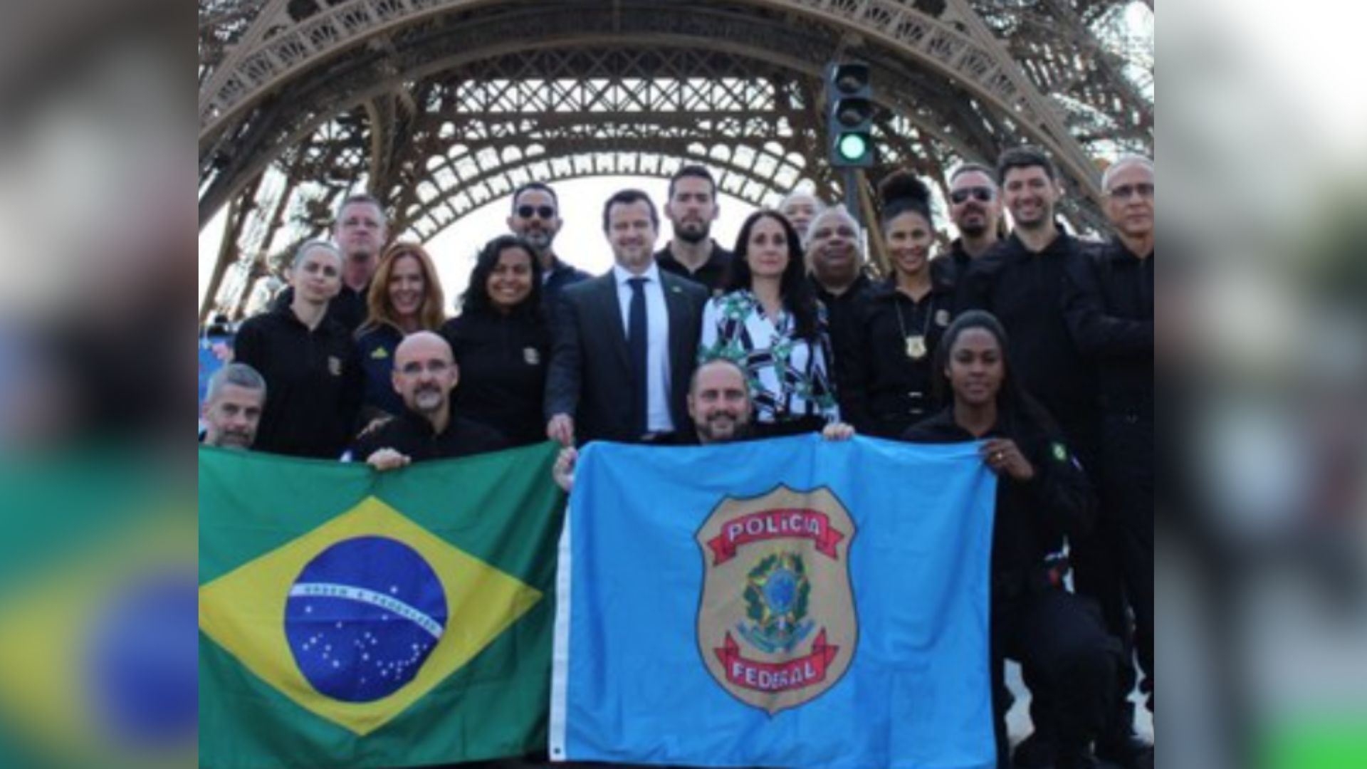 Agentes da Polícia Federal chegam em Paris para atuar na segurança dos Jogos Olímpicos