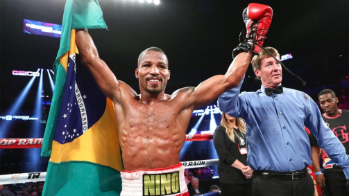 Robson Conceição disputa o título mundial no próximo sábado (6)