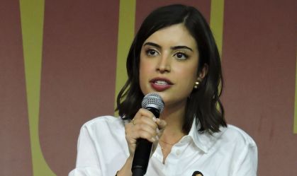 Tabata Amaral discursa na Convenção municipal do PSB