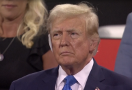 Equipe de Trump prepara materiais de pesquisa sobre potenciais candidatos democratas, dizem fontes