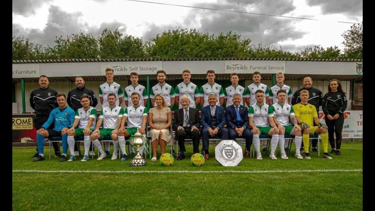 Apresentação do elenco do Ado Den Haag, da Holanda, para a temporada / Reprodução/Instagram