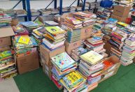 Após enchentes no RS, campanha arrecada 40 mil livros na região metropolitana de Porto Alegre