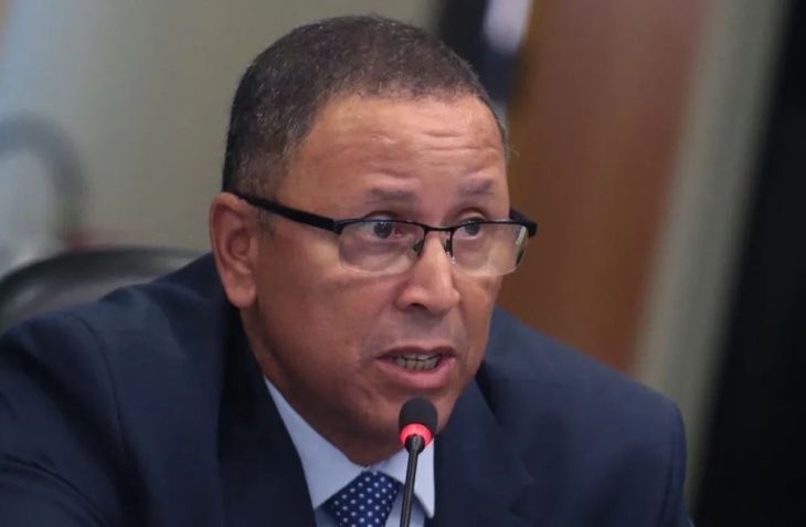 O almirante José Roberto Bueno Junior / Divulgação/MME