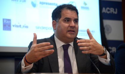 Contribuinte não foi ouvido da forma que deveria durante formulação dos projetos, diz tributarista à CNN