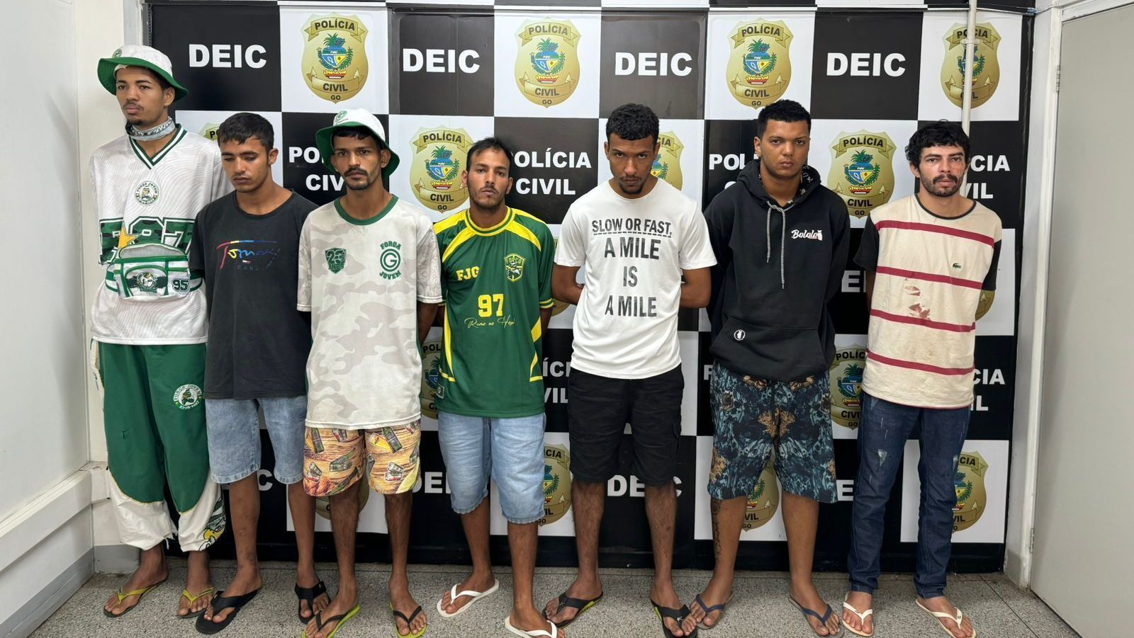 operação cartão vermelho