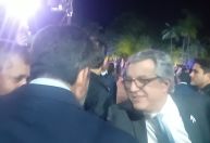 Festa de líder do União Brasil tem cumprimento  de Lira e Padilha