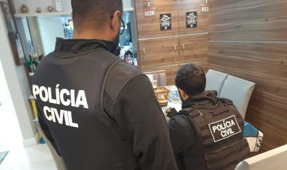 Polícia do RS faz operação contra servidor que falsificou diploma de jornalista