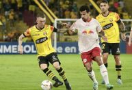 Red Bull Bragantino fica no empate com Barcelona pelo playoff da Sul-Americana