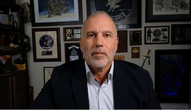Rob D"Amico, Ex-agente do FBI, discute implicações de segurança após apagão cibernético