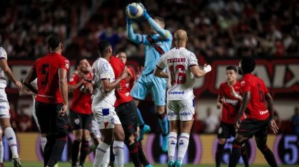 Jogadores de Atlético-GO e Bahia pela Série A