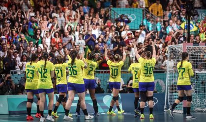 Brasil estreou com vitória no handebol