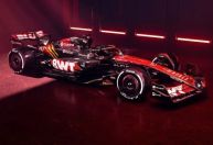 Fábrica de equipe de Fórmula 1 é invadida durante feriado na França