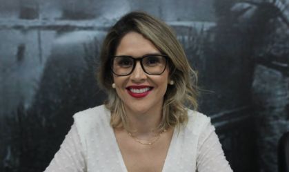 'Tenho filhos, tenho família e tenho medo', diz à CNN pré-candidata ameaçada