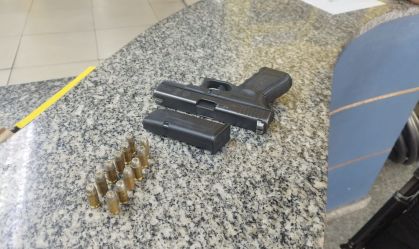 Pistola é encontrada por passageiro dentro de vagão de trem no Rio de Janeiro