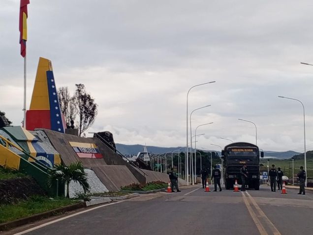 Fronteira entre Brasil e Venezuela na cidade de Pacaraima (RR) / Reprodução