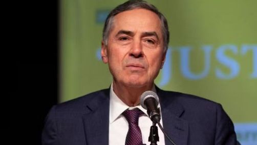 O presidente do STF, Luís Roberto Barroso, em evento na ABL