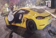 Motoboy que foi atropelado por motorista de Porsche morreu de politraumatismo