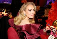 Adele anuncia 
