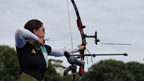 Ana Luiza Caetano alcançou a melhor marca da carreira no tiro com arco