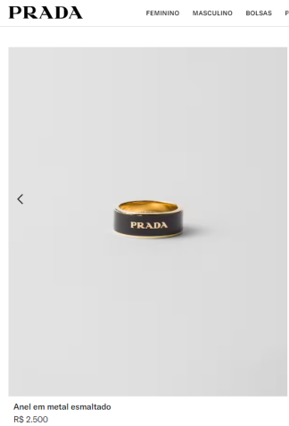 Anel em metal esmaltado da Prada custa R$ 2,5 mil / Reprodução/Prada
