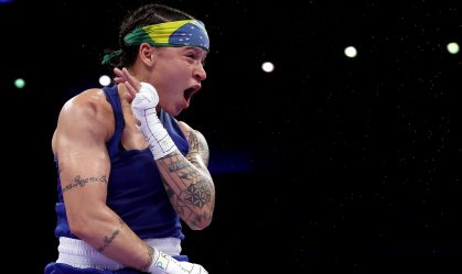 Medalha garantida! Bia Ferreira vence holandesa e vai à semifinal do boxe em Paris