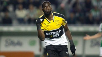 Mattos anuncia Bolasie no Cruzeiro