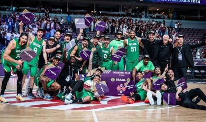 Seleção Brasileira de Basquete Masculino comemora a vaga conquistada para a Olimpíada de Paris