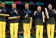 Brasil conquista medalha inédita por equipes da ginástica artística; EUA ficam com o ouro