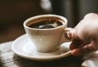 "Café fake": Anvisa proíbe três marcas após detectar toxina e impurezas