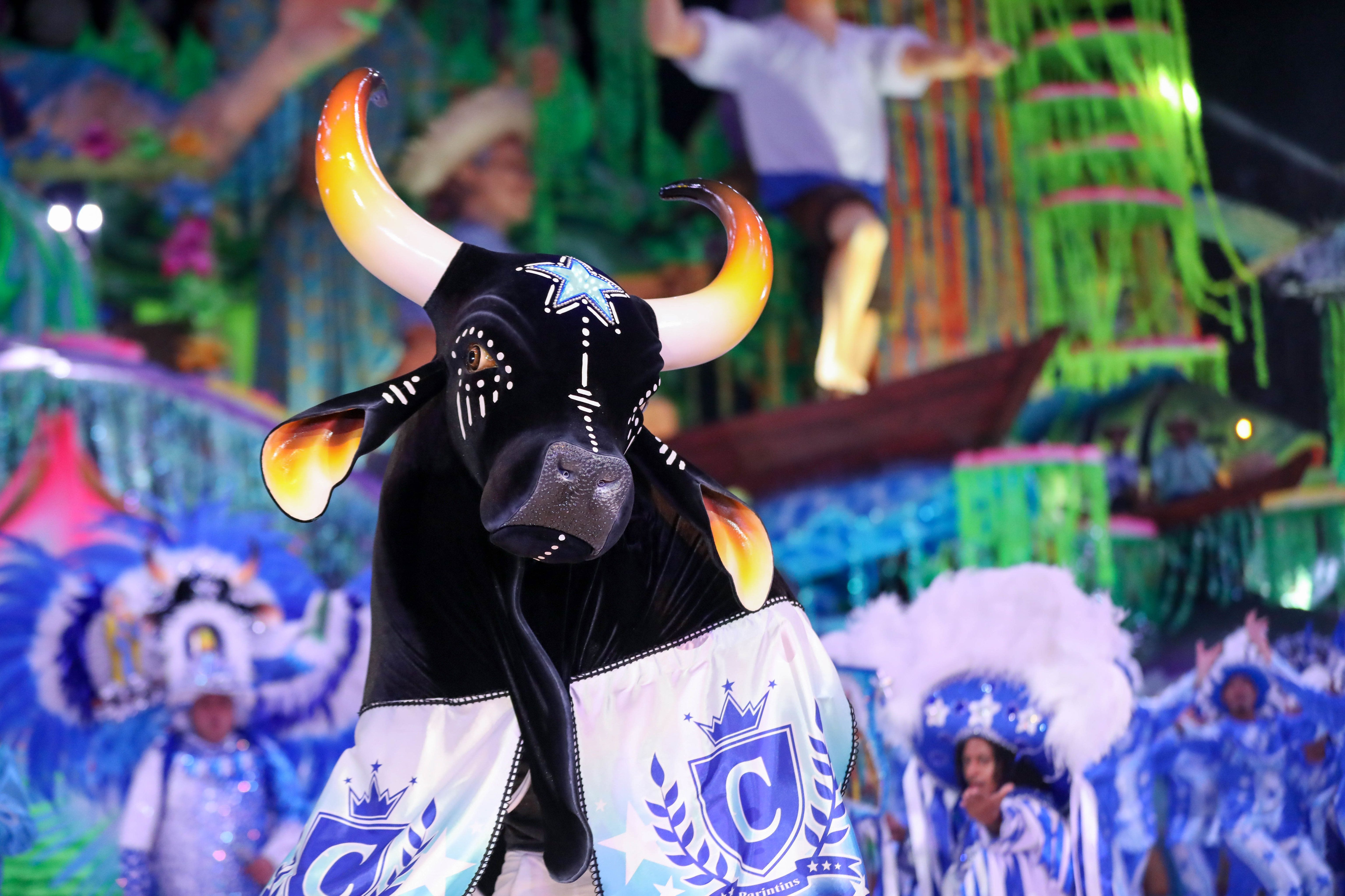 caprichoso festival de parintins