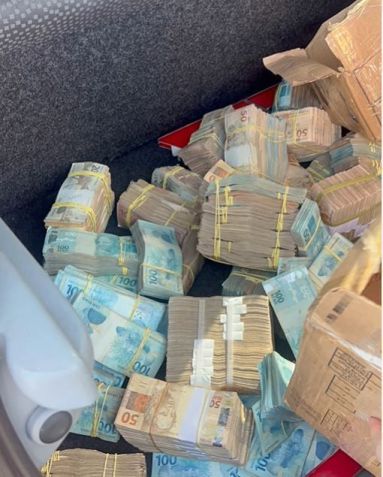 Polícia Militar investiga origem do valor, ainda não contabilizado / Divulgação/Polícia Militar do Maranhão
