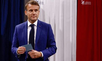 Extrema direita lidera 1º turno das eleições parlamentares na França