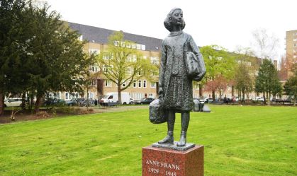 Monumento a Anne Frank é pichado com "Gaza" em Amsterdã