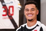 Coutinho é apresentado e revela principal motivo para retorno ao Vasco