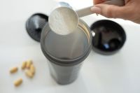 Suplementos podem levar a transtorno de imagem corporal, diz estudo