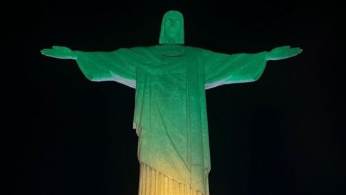 Cristo Redentor estará nas cores verde e amarela nesta quarta (17)