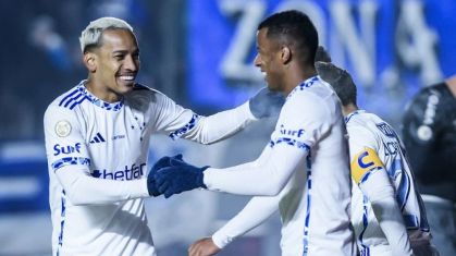 Arthur Gomes marcou o segundo gol da vitória do Cruzeiro em cima do Grêmio, em Caxias