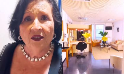 Dona Déa brincou que irá mudar de emissora após ver camarim de Eliana