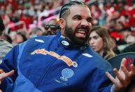 Rapper Drake faz aposta milionária na partida entre Argentina e Canadá