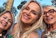 Eliana homenageia mãe e irmã nas redes sociais: "Minha rede de apoio e amor"
