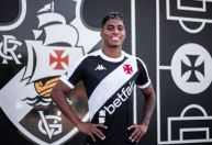 Nome de reforço colombiano do Vasco homenageia ídolos da Seleção Brasileira