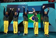 Brasil conquista medalha inédita por equipes da ginástica artística; EUA ficam com o ouro