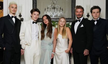 Victoria Beckham sai em defesa dos filhos e rebate rótulo de "nepo babies"