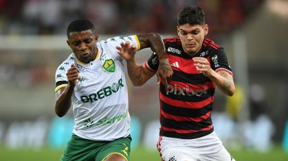 Lance de Flamengo x Cuiabá pela 15ª rodada do Brasileirão