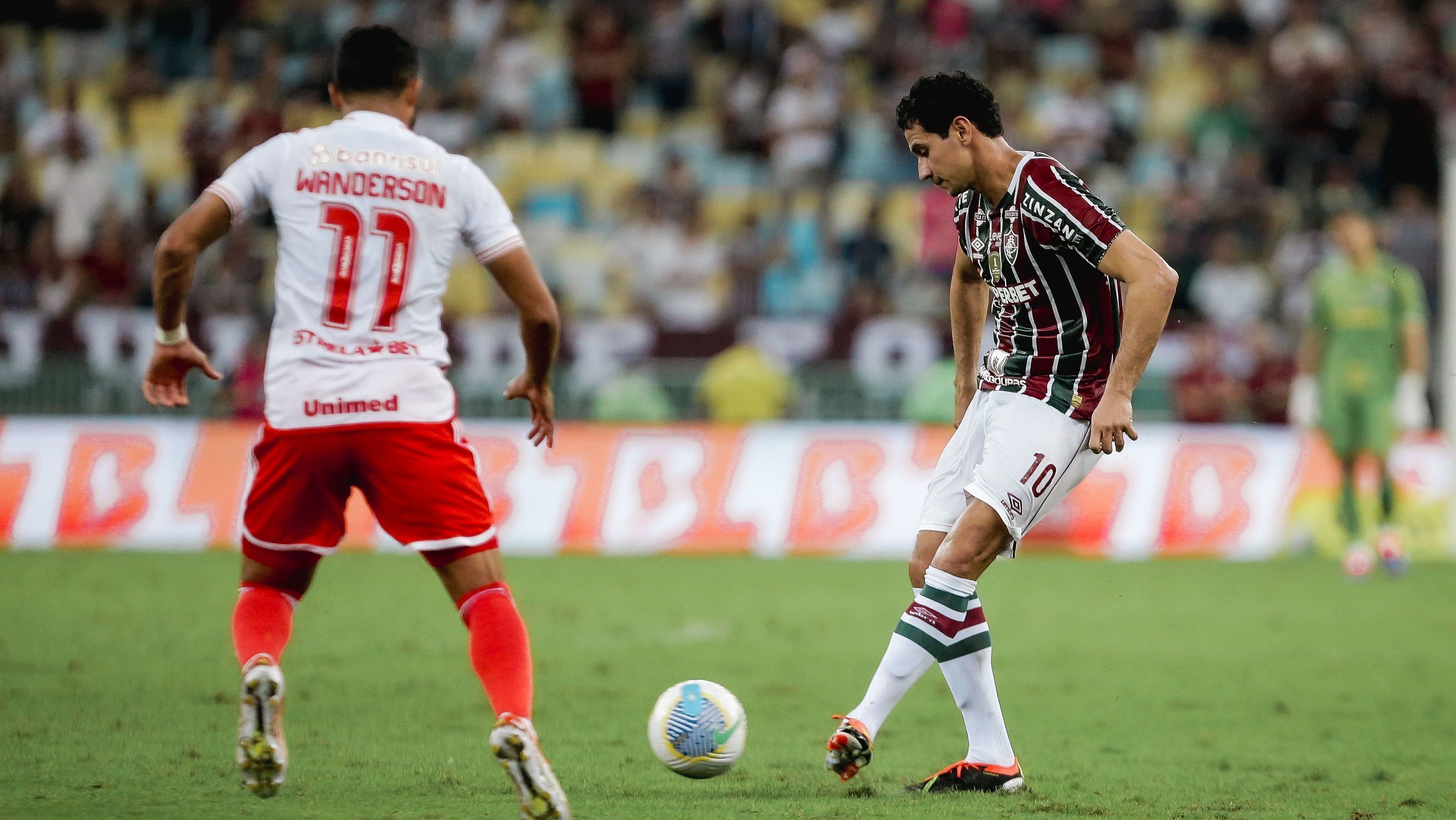 Lance de Fluminense x Internacional pela 14ª rodada do Brasileirão