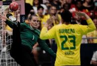 Namorada de Moreschi reage à atuação da goleira na estreia do handebol do Brasil