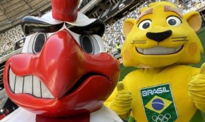 Galo Doido e Ginga na torcida pelo Brasil em Paris